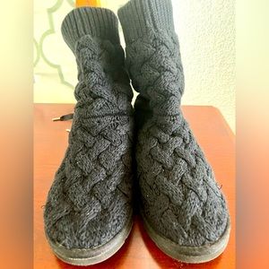 UGG Sweater Boots Size 8